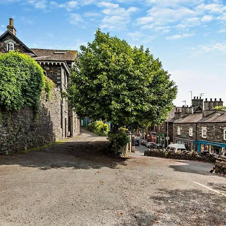 1 Bed In 95118 * Ambleside